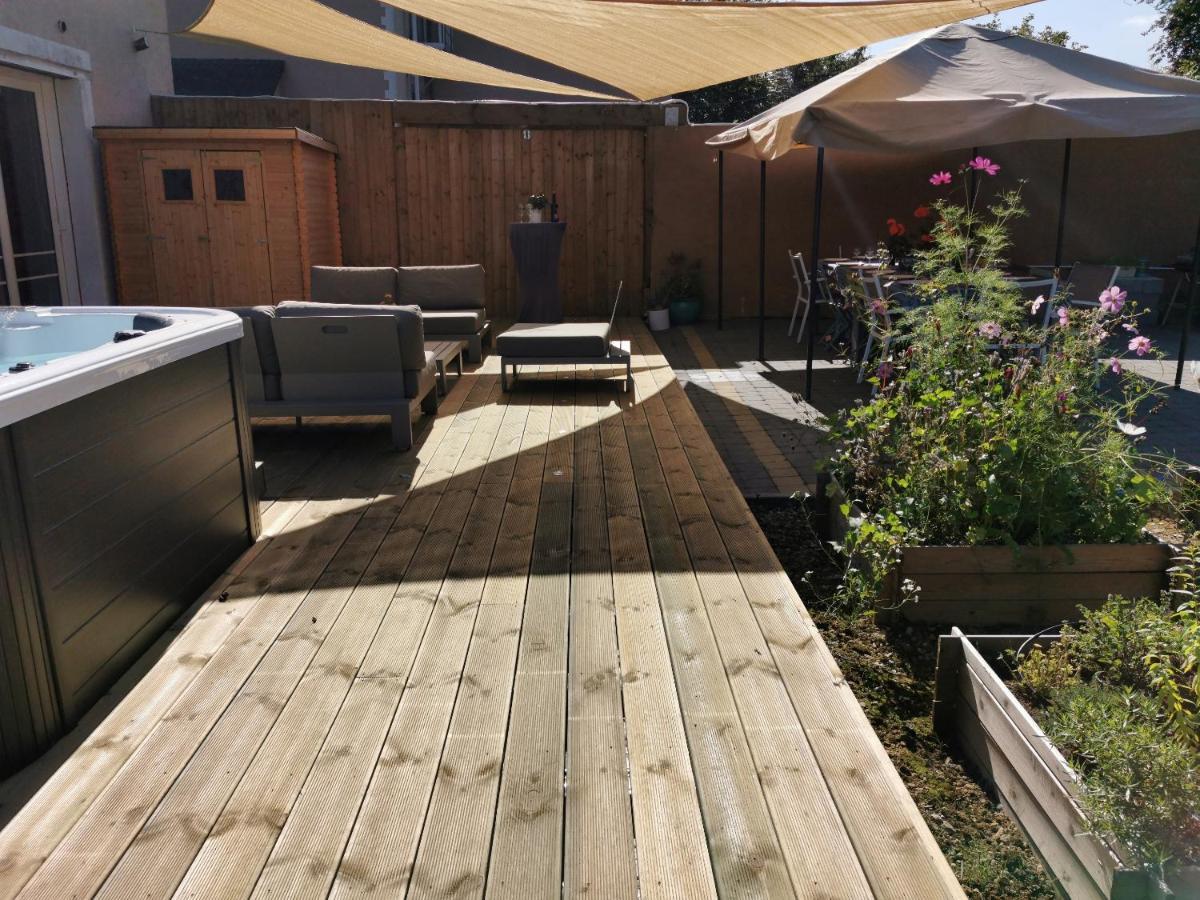 Le Pavillon De L'herboriste 14p Jacuzzi Jardin Hébergement de vacances