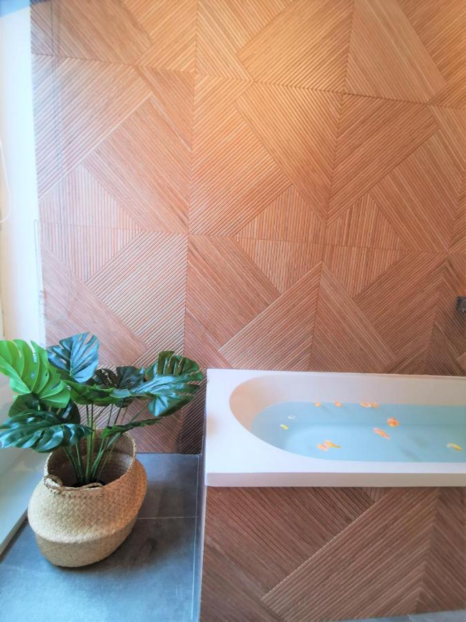 Le Pavillon De L'herboriste 14p Jacuzzi Jardin *